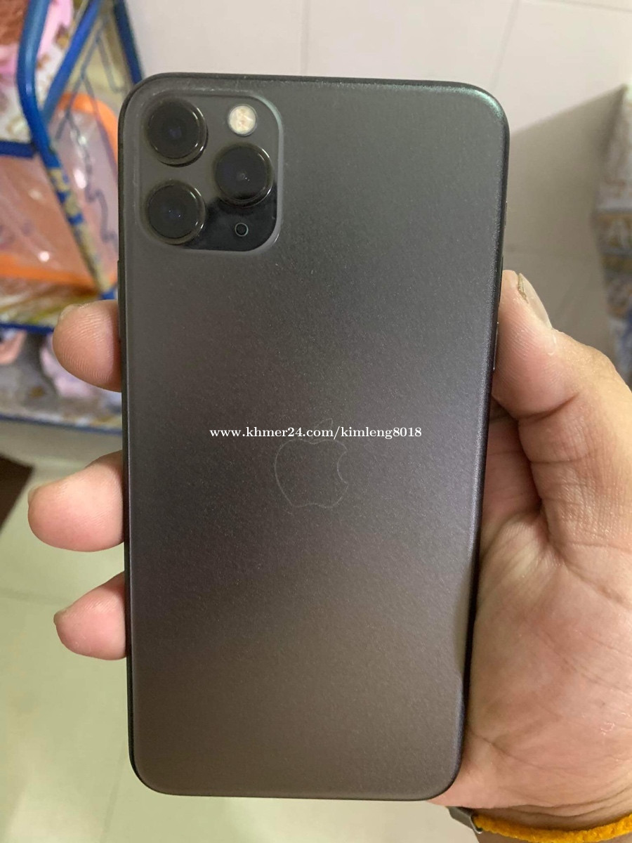 iPhones 11 pro max 64G LL/A 99 Price 360 in Phnom Penh, Cambodia