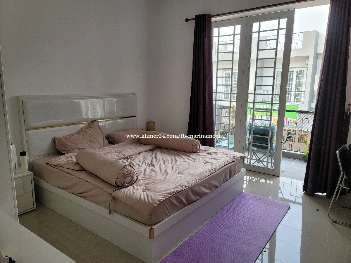 ផ្ទះថ្មីសម្រាប់ជួលមានសម្ភារៈមានម៉ាស៊ីនត្រជាក់/ New house for rent