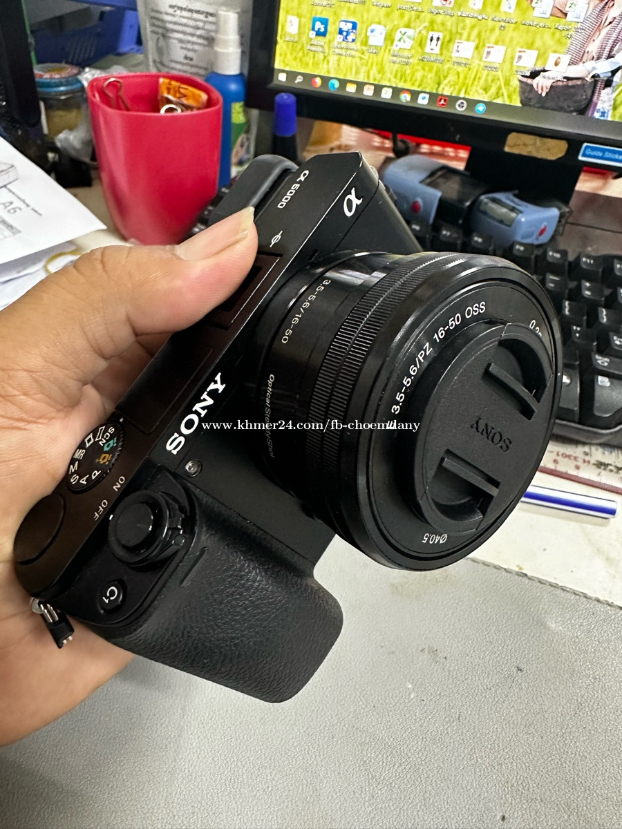 Sony a6000 + Len kit 1650mm Price 360 in Kampong Chhnang, Cambodia