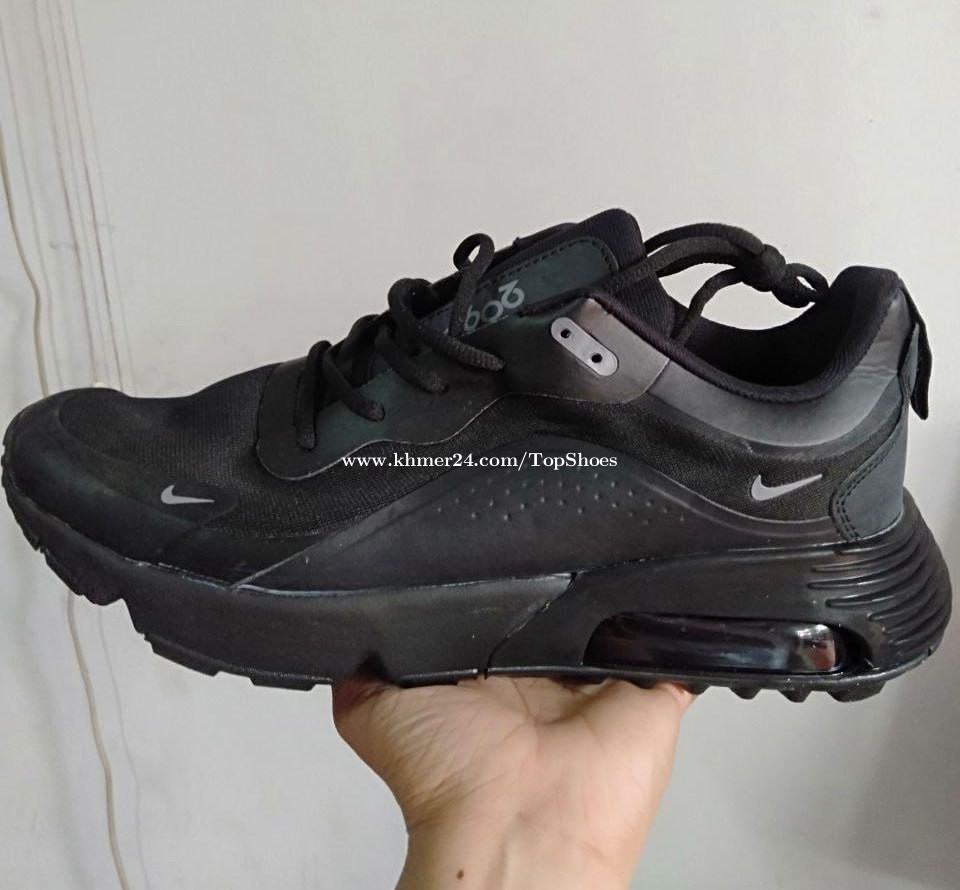 Nike Price 35.00 in Phnom Penh, Cambodia Top Shoes