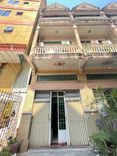 ផ្ទះលក់បន្ទាន់ ក្នុងក្រុង តម្លៃក្រោមទីផ្សារ