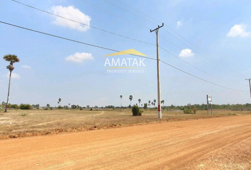 ដីកែងលក់ជាប់ផ្លូវគម្រោង20ម៉ែត្រនៅខាងកើតផ្លូវជាតិ51