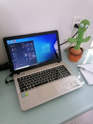 ASUZ/COREi5-6000U/8G.RAM/128G.SSD/HD GRAPGHICS 520 /WIN.10