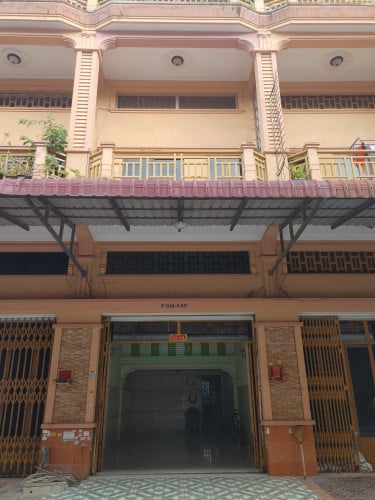 ផ្ទះល្វែង E0 E1 ឡៅតឿភ្លោះ តម្លៃ ចរចារ ភូមិចំរើនផល១ បឹងទំពន់១ (ចចារ)