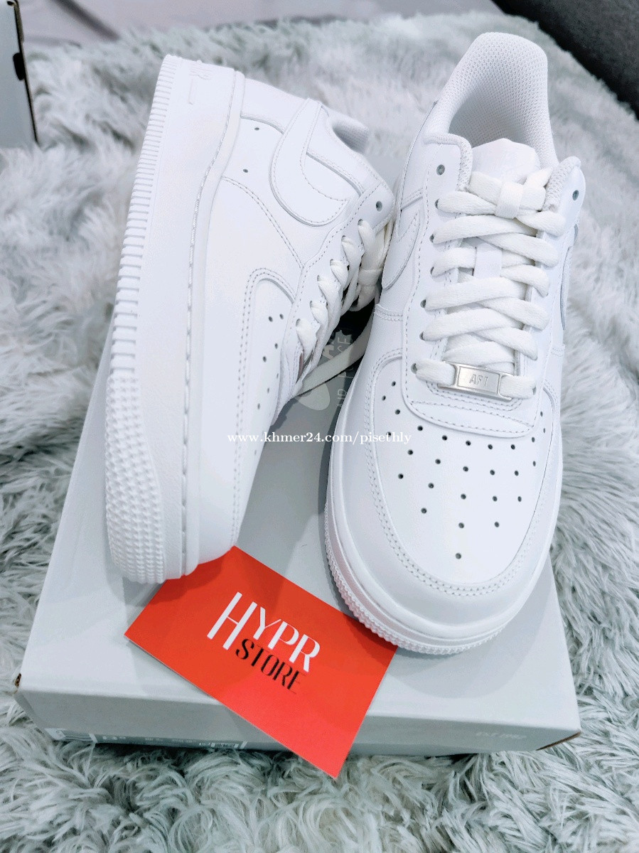 air force 1 triple white