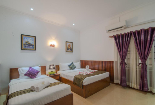 Boutique with full equipment of 10 bedrooms for sale in Siem Reap