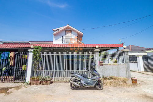 ផ្ទះលក់នៅជិតបុរីសៀងណាំ​ 2, ក្រុងសៀមរាប/House for Sale in Krong Siem Reap