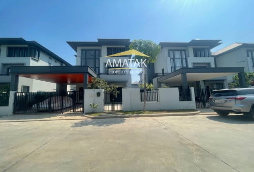 ផ្ទះវីឡាឃ្វីនA