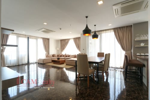 E-viewing ok | BKK1 | 3 bedrooms serviced apartment for ren in Phnom Penh