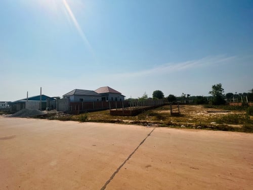 ដីលក់ក្នុងក្រុង ដីស្អាតណាស់