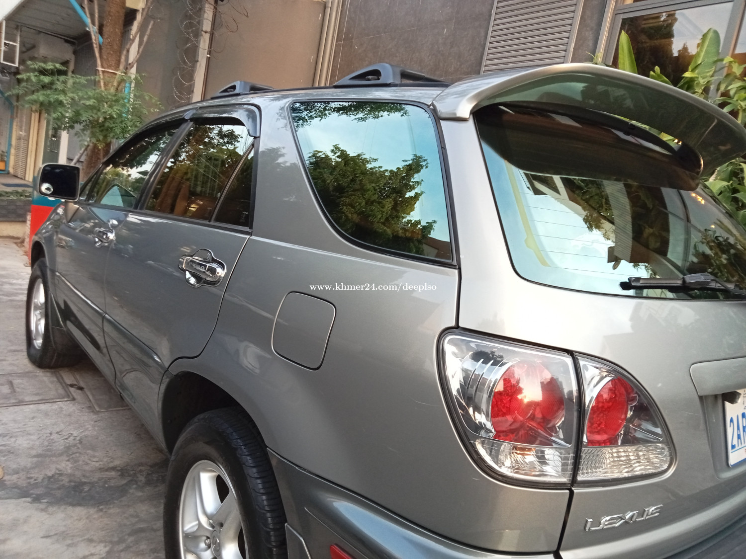 Expatriate Move Urgent Sale of family Car Price 15000.00 in Phnom Penh
