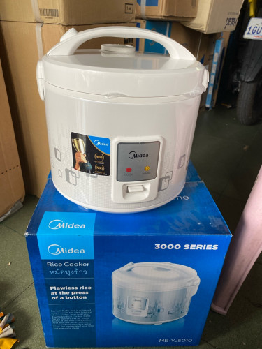 Midea MB-YJ5010( ឆ្នាំងដាំបាយ 5កំប៉ុង /rice cooker 1,8L)