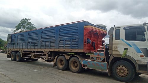Veavy truck for rental ឡានដឹកទំនិញធុនធ្ងន់សំរាប់ជួល