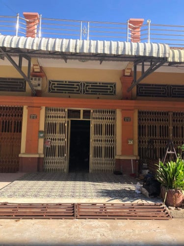 ផ្ទះលក់បន្ទាន់