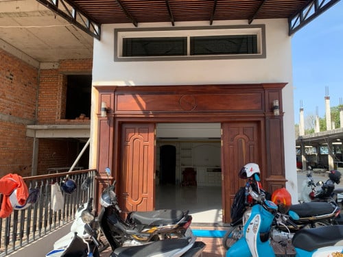 ផ្ទះសំរាប់លក់ឬជួល