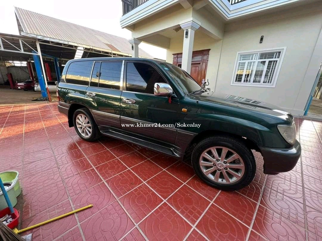 លក់ landcruiser 1999ម៉ាសូតសីនម៉ាសខ្មៅធំ Price 16800 in Phnom Penh