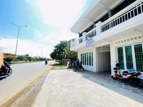 ផ្ទះមានបន្ទប់ជួលលក់បន្ទាន់