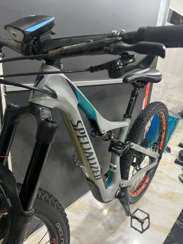 កង់ Specilized Rhyme 2018 Carbon