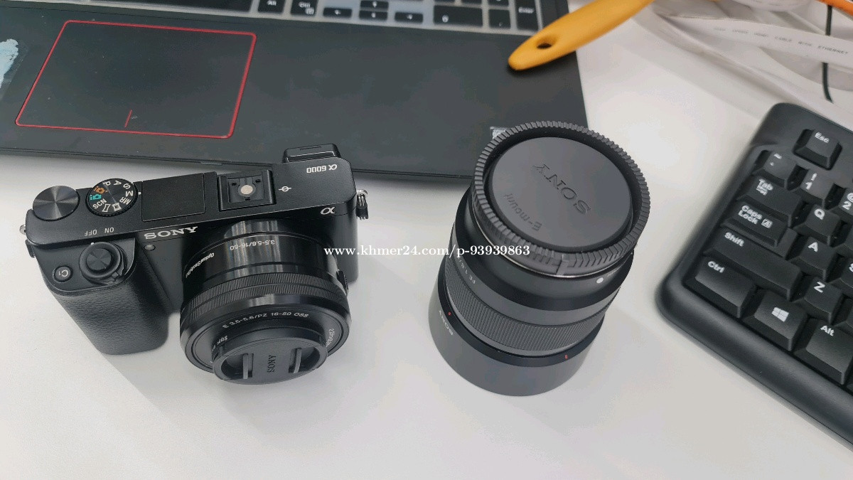 Sony A6000 with 2 lens Price 510.00 in Tuol Sangkae 1, Cambodia Vuth