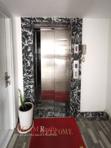 BKK3 area| 12 studio apartment building for rent