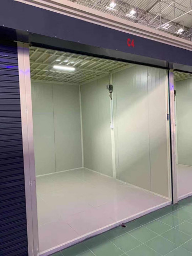 Big indoor market for rental