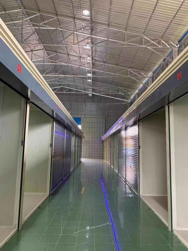 Big indoor market for rental
