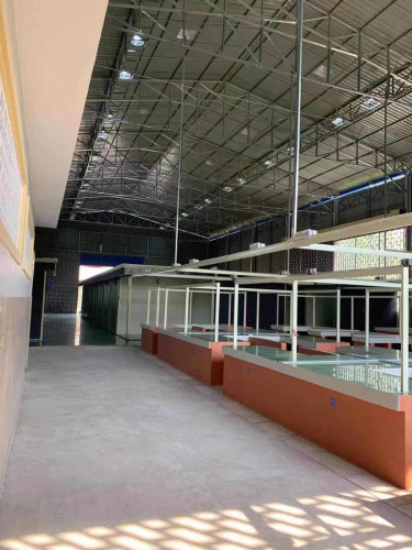 Big indoor market for rental