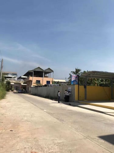 Big indoor market for rental