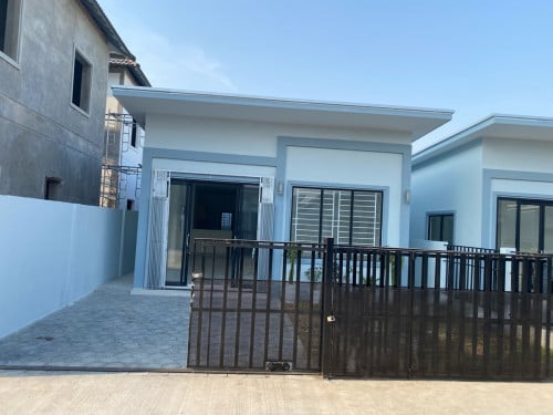 វិឡាកូនកាត់