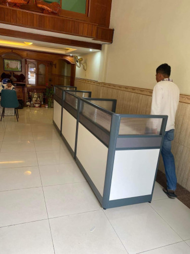 តុបុគ្គលិកភ្លោះ ថ្មី