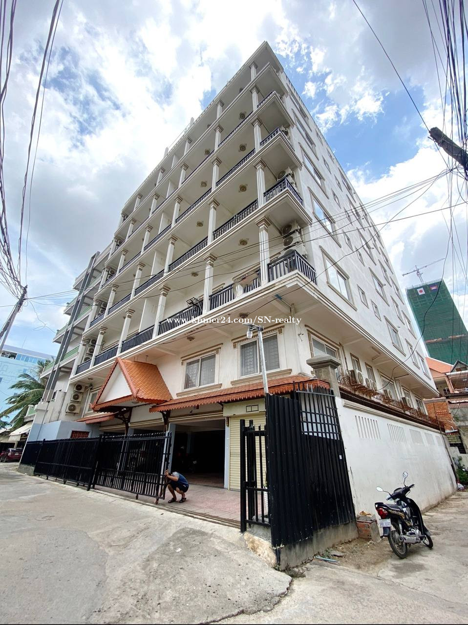 អគារសម្រាប់ជួល BUILD FOR RENT Price 15000 in Tonle Basak, Chamkar