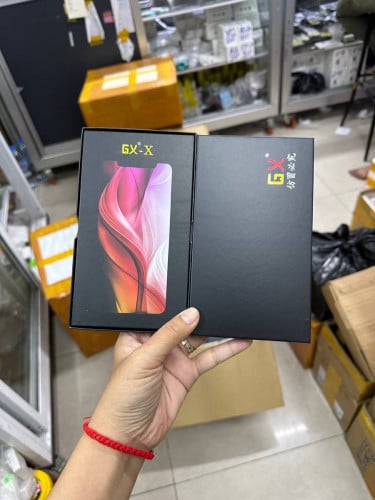 អេក្រង់ GX iPhone មានដុំ និងរាយ