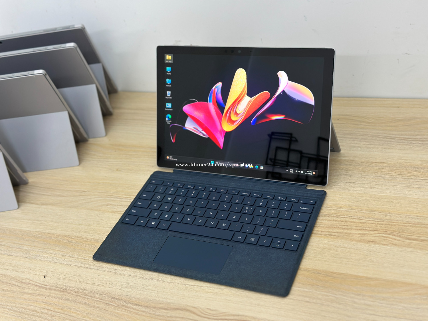 などアフターサービスも万全 Microsoft Surface Pro6 i5/8GB/SSD256GB