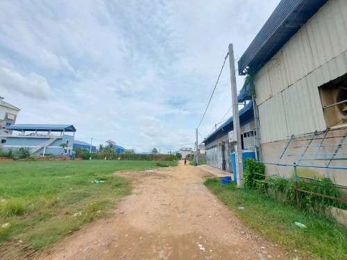 ដីលក់ប្រញ៉ាប់ អាចចចារបាន