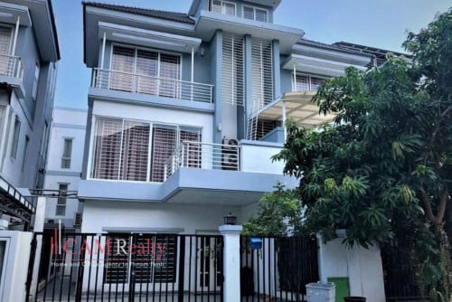 4 bedrooms twin-villa in a gated community for rent in Borey Peng Huot Boeng Snor area – Phnom Penh.