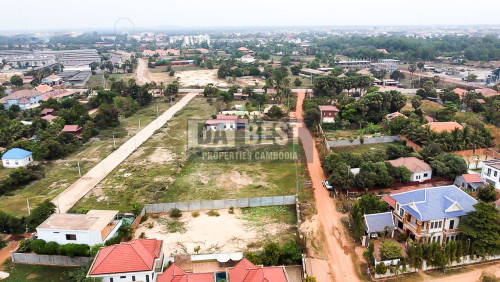 ដីលក់ក្នុងក្រុងសៀមរាប-ជិត​ ArtBox/Land for Sale in Siem Reap-near ArtBox