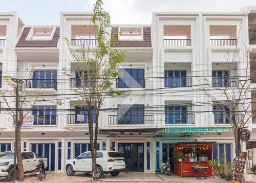 ផ្ទះអាជីវកម្មសម្រាប់លក់ក្នុងក្រុងសៀមរាប/Shophouse for Sale in Svay Dankum, Siem Reap