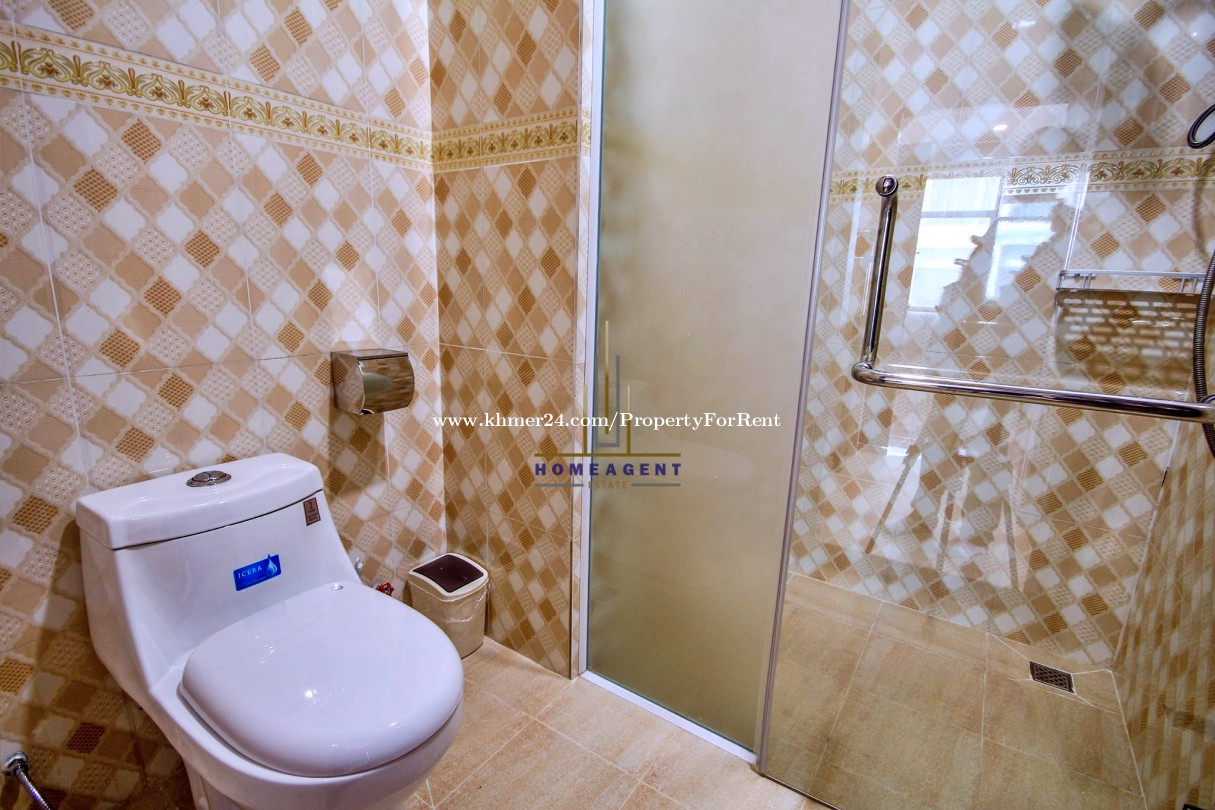 Tumnub Tek Area Elevator Western Style 1BD Rent Close Vanda School