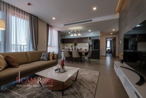 BKK1 area| Modern style 3 bedrooms serviced apartment for rent