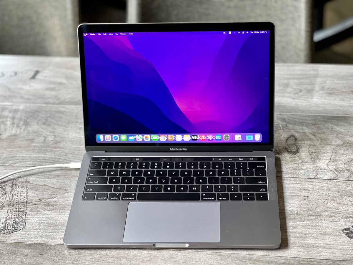 MacBook Pro 13-inch 2019 Core i5 Ram 8GB HDD 256GB Price $700.00