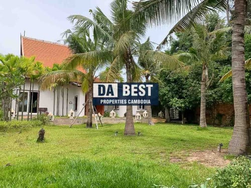 វីឡាបែបអឺរ៉ុបសម្រាប់លក់ក្នុងក្រុងសៀមរាប-Private Villa for Sale in Siem Reap- Sala Kamraeuk