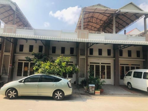 ផ្ទះលក់ប្រញាប់​ house for sale urgent