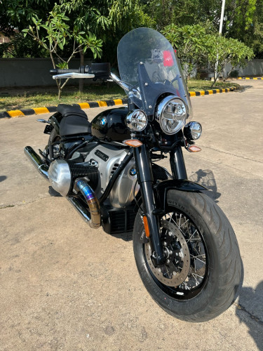 r18 price bmw