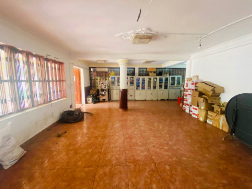 Villa For Rent Near Independent Monument, 16x33m, 06-07 Bedrooms,5,000$ Per Month, Have Big Parking