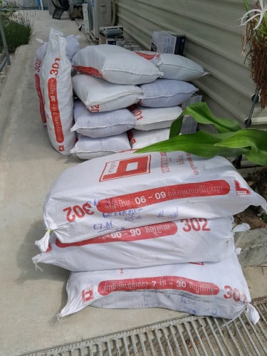 ថង់ខ្មៅដាក់សម្រាម បោះដុំតម្លៃពិសេស