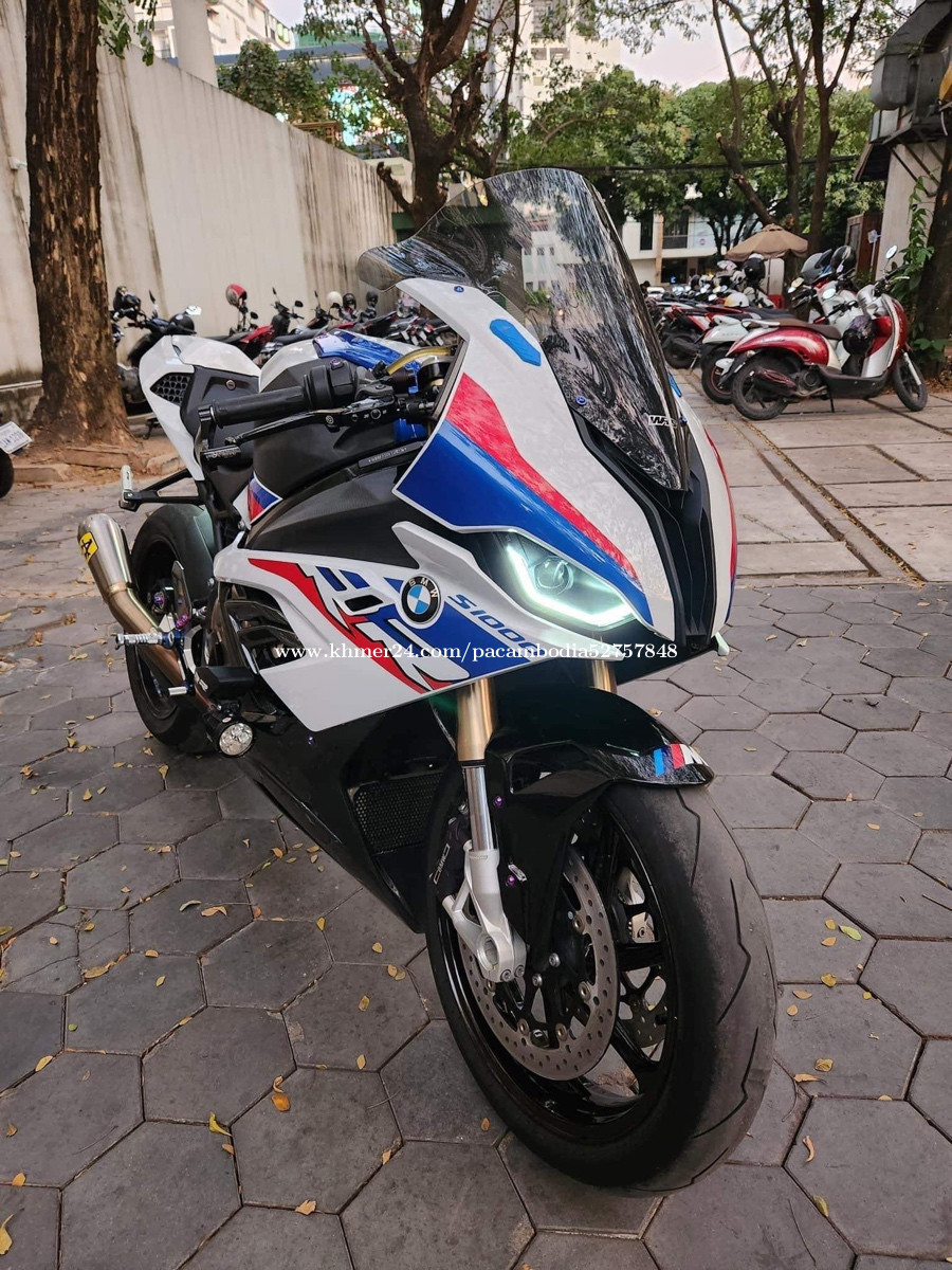 Sell BMW S1000RR Year 2020 ពន្ធពេញឆ្នាំ Price $29500.00 in Boeng Kak ...