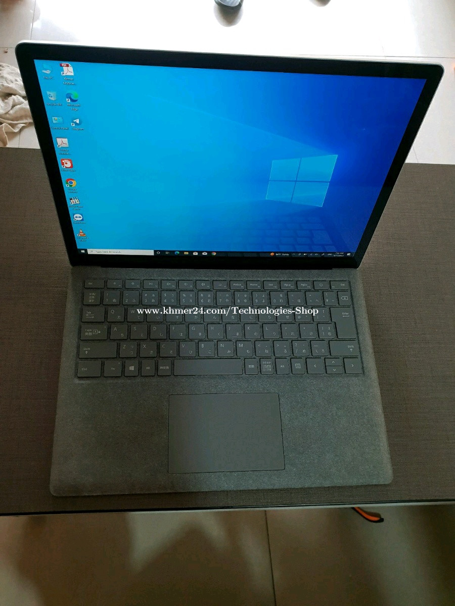 Surface laptop ci5 -7300U ram 8gb ssd 128gb screen 13.5