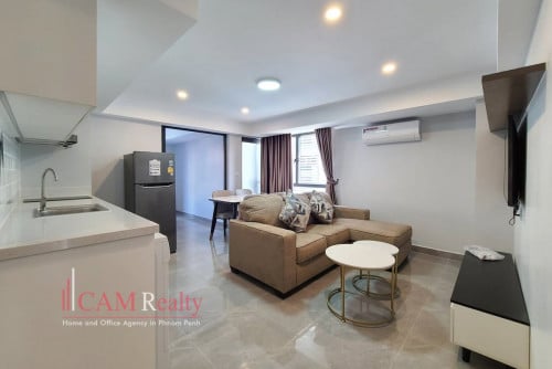 프놈펜에 렌트 아파트Near BKK1 area | 3 bedrooms apartment for rent| Swimming pool, gym and sky-bar