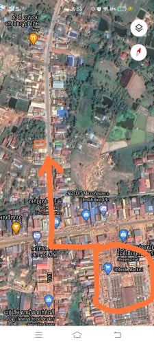 ផ្ទះ​ និងដីលក់​ 500mពីផ្សារ