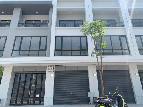 ផ្ទះល្វែងសំរាប់លក់នៅបុរីជីបម៉ុង 6A